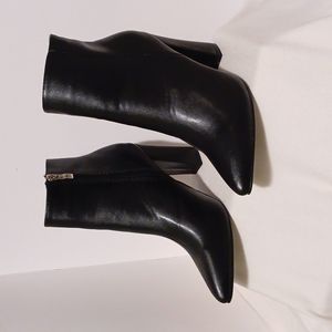 SHEIN WOMEN'S ANKLE BOOTSIE